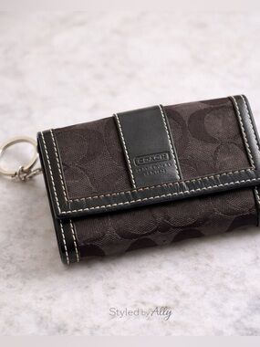 Coach Signature Black Canvas Wallet Keychain